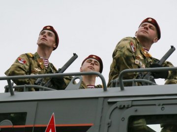«Росгвардия, омоновцы… Они не хотят дальше идти», – навіть елітні підрозділи ворога втікають з війни в Україні