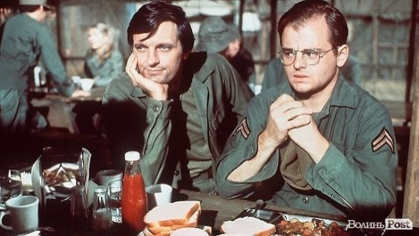 15 серіалів, які дивишся на одному диханні