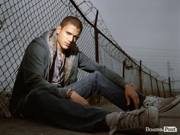 15 серіалів, які дивишся на одному диханні