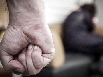 Понад 3 роки сидіте у тюрмі волинянин, який «тероризував» свою сім'ю