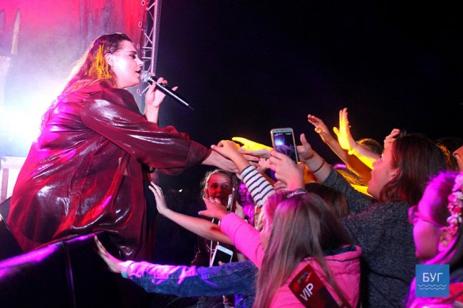 Як популярний український гурт запалював волинську публіку. ФОТО. ВІДЕО