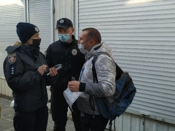 У Луцьку на Завокзальному ринку не вийшли на роботу 200 невакцинованих підприємців