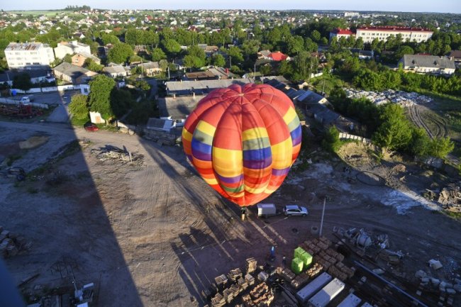 У Луцьку розпочався карнавал повітряних куль. Літали над «Суперновою». ФОТО