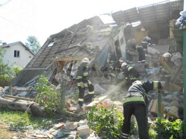 В Івано-Франківську вибухнув будинок, загинула людина. ФОТО. ВІДЕО