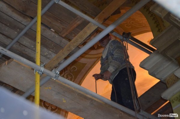 У центрі Луцька ремонтують собор. ФОТО