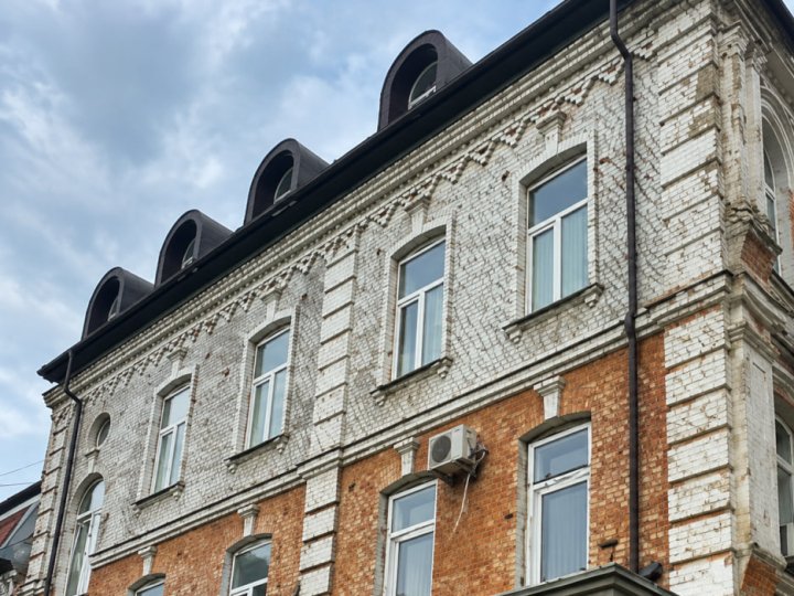 У центрі Луцька продають комерційне приміщення за 2 млн доларів