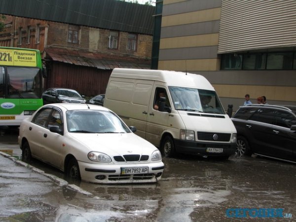 Харків затопило. ФОТО. ВІДЕО