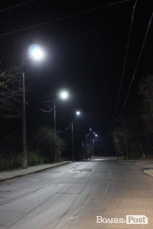 Луцький мер похвалився лампами. ФОТО