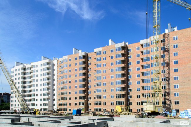 Як «росте» найяскравіший житловий комплекс Луцька: фотозвіт із будівництва «Caramel Residence»*