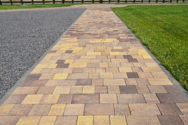  Осінньо-зимові правила викладання бруківки від майстрів LeBruk*