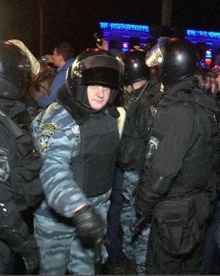 «Беркутівці», які засвітилися в нічних сутичках. ФОТО