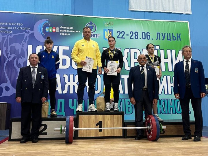 Волинська важкоатлетка завоювала медалі на Кубку України