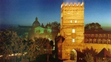 У замку Любарта 7 днів безплатних екскурсій 