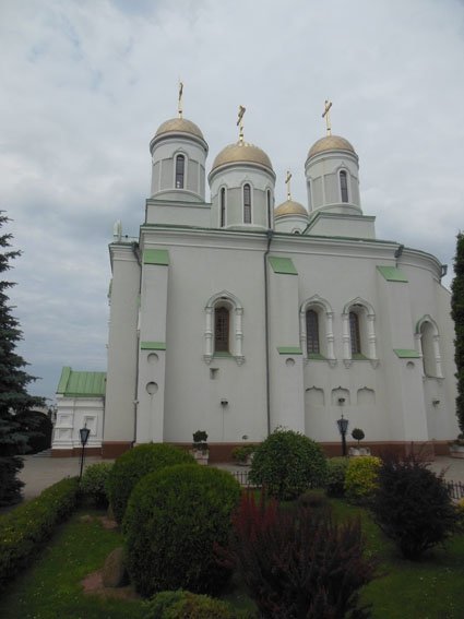 Волинський монастир, в якому бували всі президенти України. ФОТО