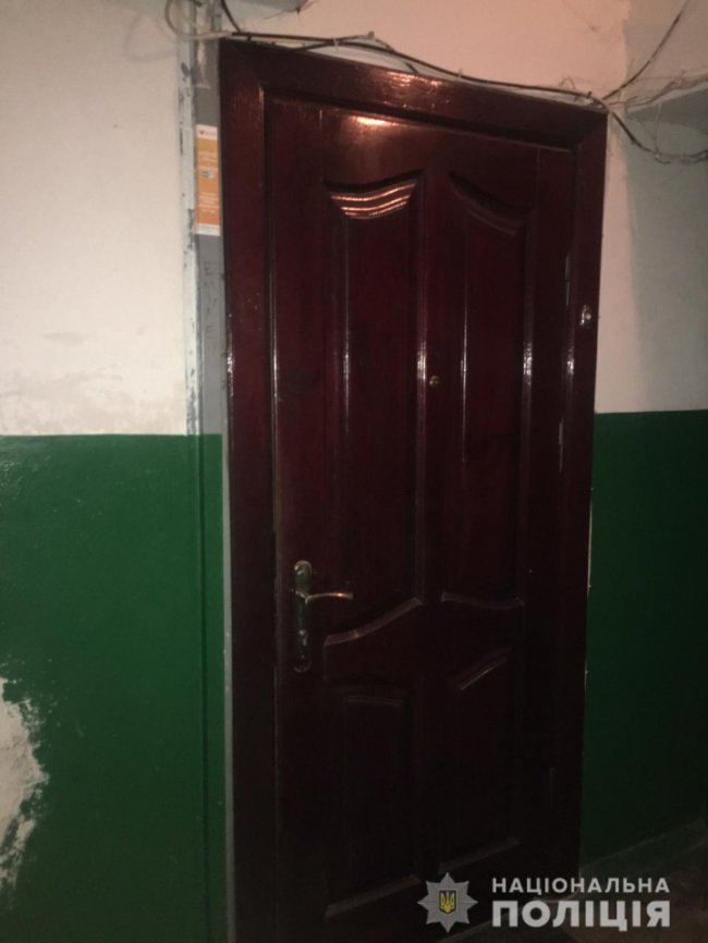 Розпилили газ і били молотком по голові господаря: подробиці зухвалого пограбування квартири у Луцьку
