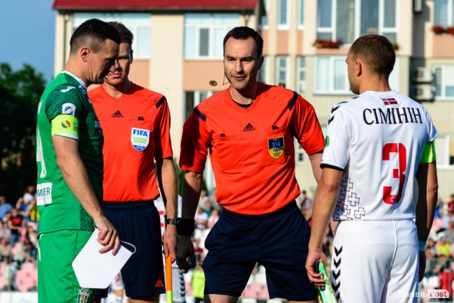 «Волинь» – «Карпати»: великий фотозвіт із нашумілого матчу