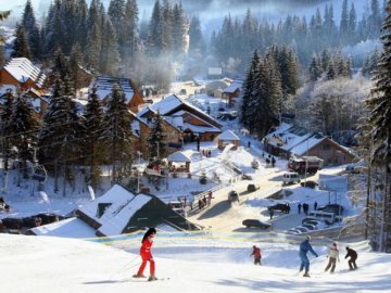 Курорти в Карпатах перевірять на дотримання жорсткого карантину, – Ляшко