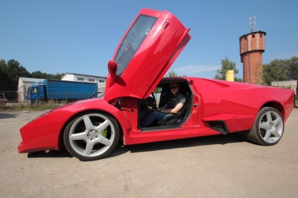 Саморобну Lamborghini складав 4 роки. ФОТО. ВІДЕО