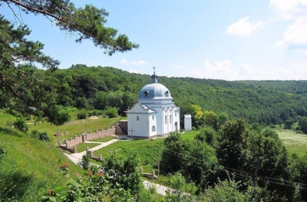 Казкові села Західної України, де варто побувати. ФОТО