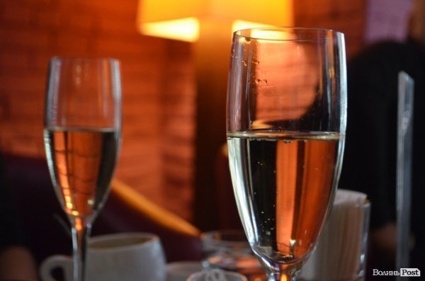 Їж! Пий! Кохай! Смачного Луцька!