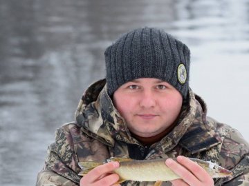 На Волині пройшли зимові змагання рибалок. ФОТО