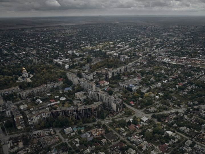 Окупанти у Покровську використовують цивільних як «живий щит»