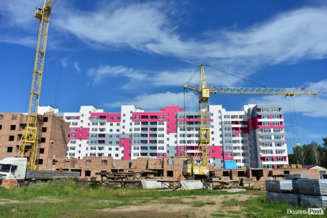 Як у Луцьку будують яскравий ЖК комфорт-класу «Caramel Residence». ФОТО*