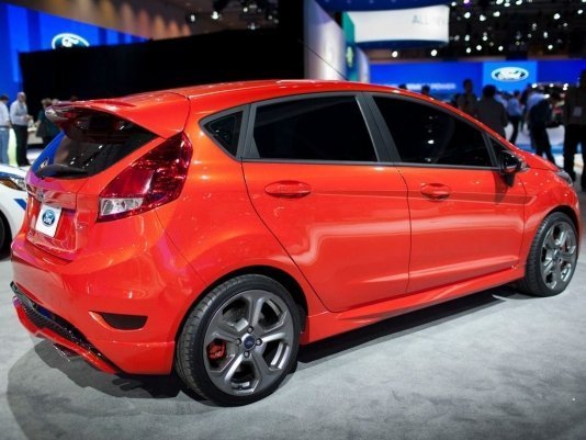 Ford обіцяє здивувати серійною версією Fiesta ST