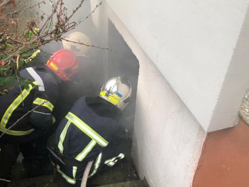 У Луцьку з пожежі врятували двох чоловіків