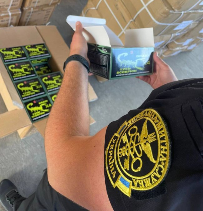 Через «Ягодин» намагались провезти рибальське спорядження на понад 3 мільйони гривень. ФОТО