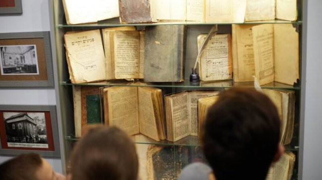 У Луцьку відкрили кімнату-музей, присвячену історії євреїв. ФОТО