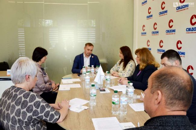 Пари за розкладом та академічна свобода: як у луцькому виші налагодили дистанційне навчання під час карантину