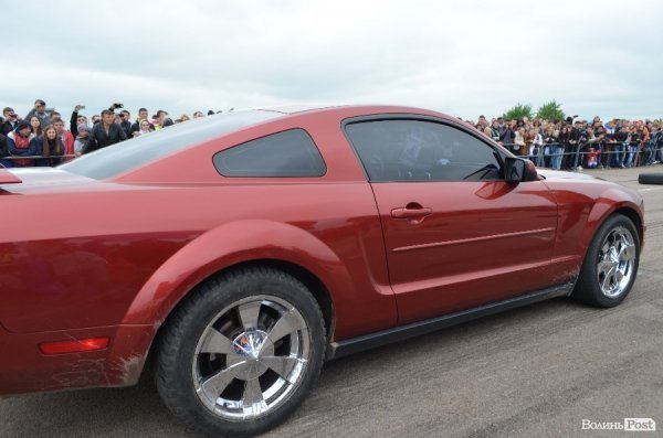 Під Луцьком визначили переможця з дрег-рейсінгу. ФОТО