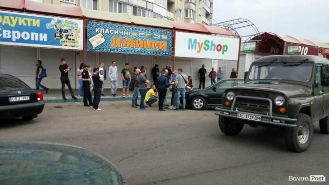 У Луцьку затримали фігуранта по справі обігу наркотиків, - джерело. ФОТО. ОНОВЛЕНО