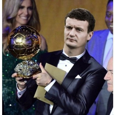 Інтернет висміює Роналдо і «Золотий м'яч-2013». ФОТО