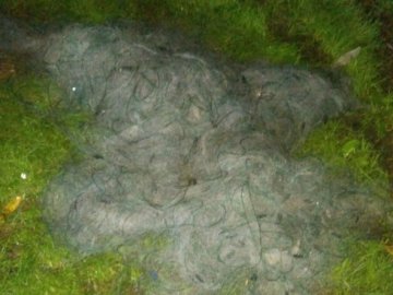 На волинському водосховищі зловили браконьєра. ФОТО