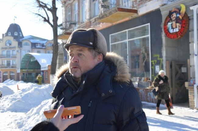 Не забирайте наших вихідних: лучани про «відміну» весняних свят