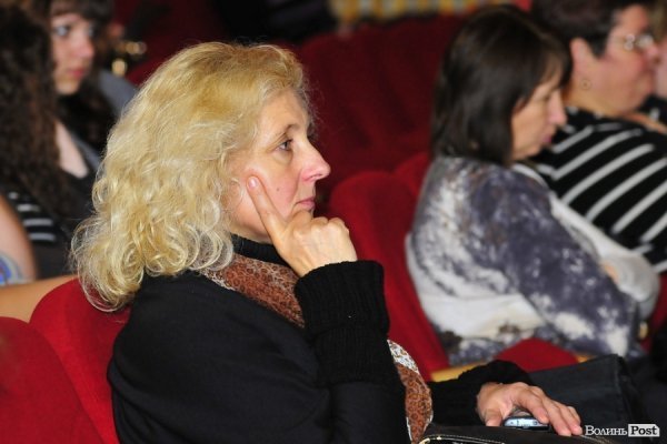 У Луцьку відомий політик і дипломат презентував нову книгу. ФОТО