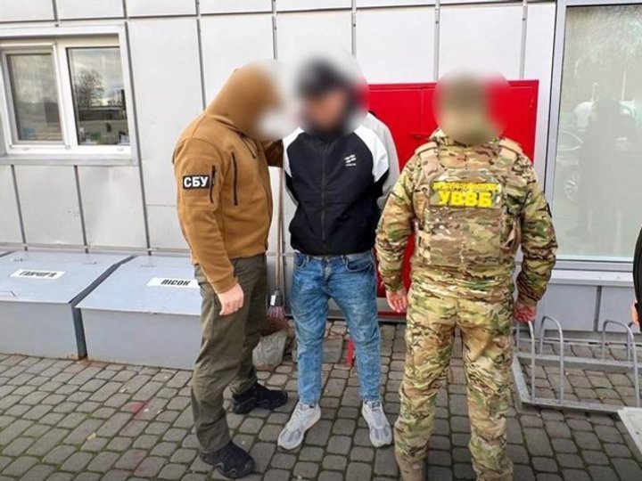 На корупції погоріли 4 волинські прикордонники: яка їхня доля