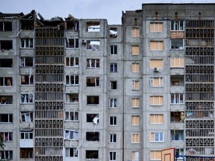 У Луцьку знесуть під'їзд багатоповерхівки, у  яку поцілили ракетою росіяни