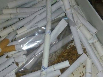 Силовики ліквідували підпільну сигаретну фабрику на Волині