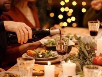 Новорічний стіл-2024: у скільки обійдеться