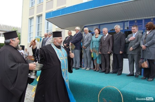 Посвята в студенти у луцькому «політесі». ФОТО