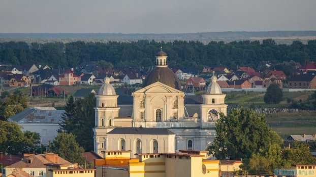 Луцьк прекрасний: дивовижні фото із дахів будинків