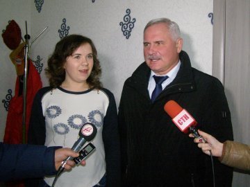 На Волині  відремонтували квартиру  сироті