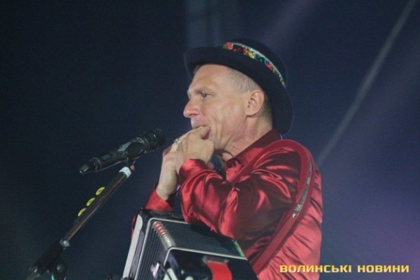 Запальний Олег Скрипка «підірвав» луцьку публіку. ФОТО. ВІДЕО