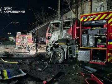 Харків атакували «шахеди», які вразили житлові будинки: є загиблі