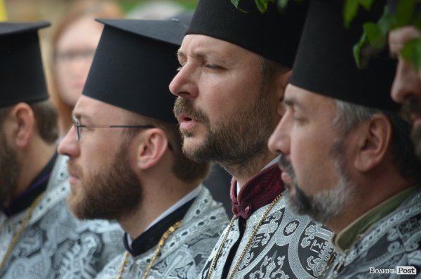 У Луцьку вшанували пам'ять розстріляних в’язнів. ФОТО