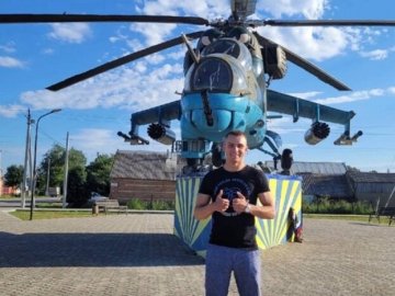 Батько пілота, якого знищили «вагнерівці», підтримав і Пригожина, і Путіна