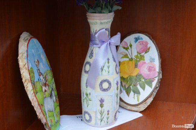 Від мініатюрних тістечок до величезних гойдалок: у центрі Луцька – свято професійної освіти. ФОТО